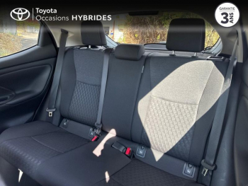 Photo 12 du bon plan TOYOTA Yaris 116h Design 5p Pack occasion à 18490 €