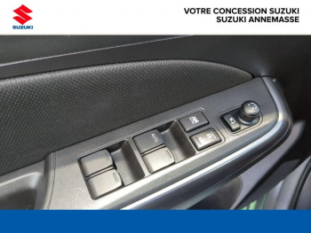 Photo 14 du bon plan SUZUKI Swift 1.2 Dualjet Hybrid 83ch Pack AllGrip occasion à 15790 €