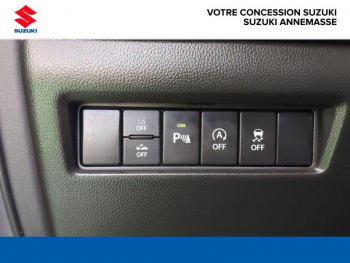 Photo 15 du bon plan SUZUKI Swift 1.2 Dualjet Hybrid 83ch Pack AllGrip occasion à 15790 €