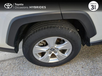 Photo 16 du bon plan TOYOTA RAV4 Hybride 218ch Dynamic 2WD occasion à 28900 €