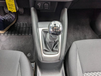 Photo 15 du bon plan NISSAN Micra 1.0 IG-T 92ch Kiiro 2021.5 occasion à 14990 €