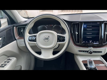 Photo 4 du bon plan VOLVO XC60 B4 AdBlue AWD 197ch Inscription Luxe Geartronic occasion à 29900 €