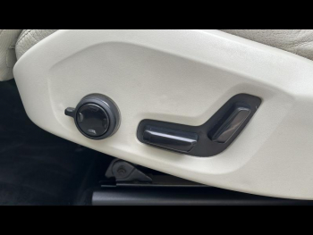 Photo 11 du bon plan VOLVO XC60 B4 AdBlue AWD 197ch Inscription Luxe Geartronic occasion à 29900 €