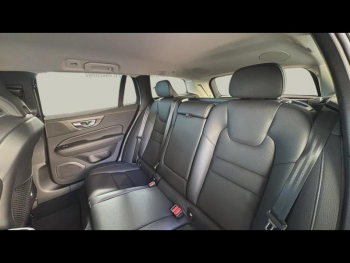Photo 6 du bon plan VOLVO V60 T6 AWD 253+145ch Plus Style Dark Geartronic 8 occasion à 59900 €