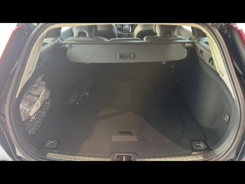 Photo 7 du bon plan VOLVO V60 T6 AWD 253+145ch Plus Style Dark Geartronic 8 occasion à 59900 €
