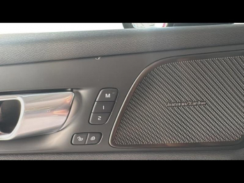 Photo 15 du bon plan VOLVO V60 T6 AWD 253+145ch Plus Style Dark Geartronic 8 occasion à 59900 €