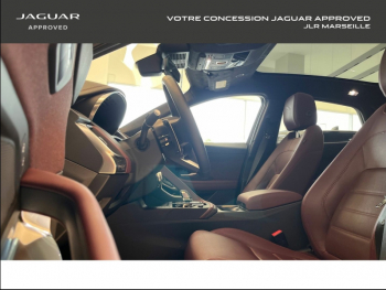 Photo 6 du bon plan JAGUAR E-Pace P300e PHEV R-Dynamic HSE BVA AWD occasion à 52990 €