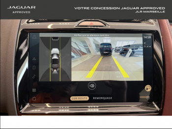 Photo 24 du bon plan JAGUAR E-Pace P300e PHEV R-Dynamic HSE BVA AWD occasion à 52990 €