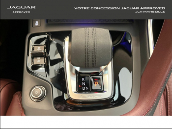 Photo 26 du bon plan JAGUAR E-Pace P300e PHEV R-Dynamic HSE BVA AWD occasion à 52990 €