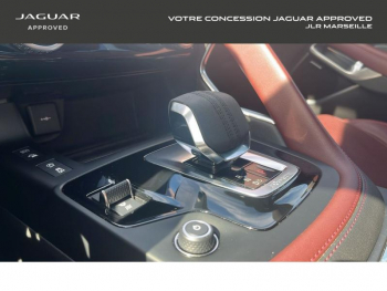 Photo 49 du bon plan JAGUAR E-Pace P300e PHEV R-Dynamic HSE BVA AWD occasion à 52990 €
