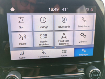Photo 21 du bon plan FORD Fiesta Active 1.0 EcoBoost 95ch occasion à 14790 €