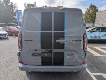 ddf-core-media-ALEndJvdSA15145_7.jpg Photo 7 du bon plan FORD Transit Custom Fg VUL 320 L1H1 2.5 Duratec 232ch Hybride rechargeable Sport CVT 2 places siège confort occasion à 47943 €