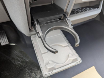 ddf-core-media-sCkbzFvdSA15145_20.jpg Photo 20 du bon plan FORD Transit Custom Fg VUL 320 L1H1 2.5 Duratec 232ch Hybride rechargeable Sport CVT 2 places siège confort occasion à 47943 €