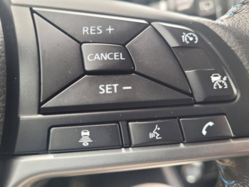 ddf-core-media-DjLzsr172934_21.jpg Photo 21 du bon plan NISSAN Leaf 150ch 40kWh N-Connecta 21.5 occasion à 14440 €