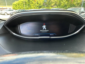 Photo 13 du bon plan PEUGEOT 3008 1.2 PureTech 130ch GT Line S&S EAT6 occasion à 12490 €