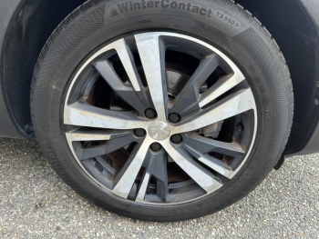 Photo 19 du bon plan PEUGEOT 3008 1.2 PureTech 130ch GT Line S&S EAT6 occasion à 12490 €