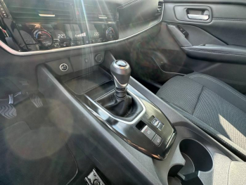 Photo 15 du bon plan NISSAN Qashqai 1.3 Mild Hybrid 140ch Business Edition 2022 occasion à 21990 €