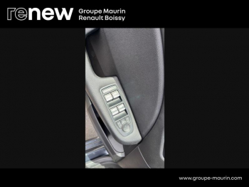Photo 14 du bon plan RENAULT Clio 1.0 TCe 100ch Intens - 20 occasion à 13990 €