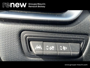 Photo 17 du bon plan RENAULT Clio 1.0 TCe 100ch Intens - 20 occasion à 13990 €