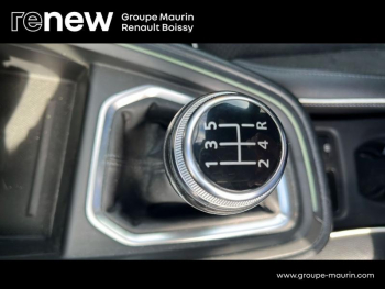 Photo 19 du bon plan RENAULT Clio 1.0 TCe 100ch Intens - 20 occasion à 13990 €