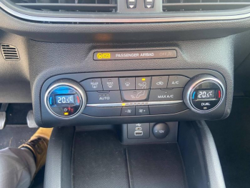 Photo 13 du bon plan FORD Focus 1.0 Flexifuel mHEV 125ch Titanium Style occasion à 23770 €