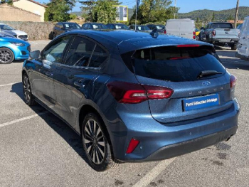 Photo 18 du bon plan FORD Focus 1.0 Flexifuel mHEV 125ch Titanium Style occasion à 23770 €
