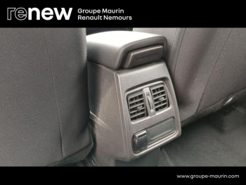 Photo 37 du bon plan RENAULT Captur 1.6 E-Tech hybride 145ch Zen -21 occasion à 18900 €