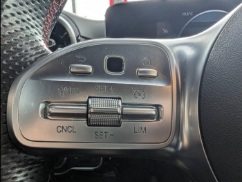 Photo 12 du bon plan MERCEDES-BENZ Classe A 180 d 116ch AMG Line 7G-DCT occasion à 20890 €