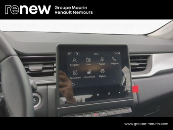 Photo 28 du bon plan RENAULT Captur 1.6 E-Tech hybride 145ch Techno occasion à 22490 €