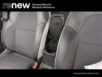 Photo 34 du bon plan RENAULT Captur 1.6 E-Tech hybride 145ch Techno occasion à 22490 €