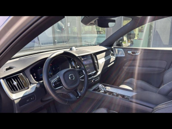 Photo 18 du bon plan VOLVO XC60 T8 AWD 310 + 145ch Polestar Engineered Geartronic occasion à 55900 €