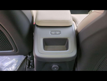 Photo 16 du bon plan VOLVO XC60 T6 Hybride Rechargeable 350ch Utra Style Chrome Geartronic 8 AWD occasion à 73400 €
