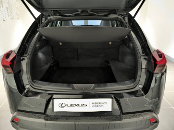 Photo 13 du bon plan LEXUS UX 250h Pack Business 2WD occasion à 25490 €
