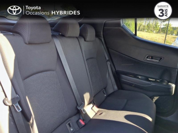 Photo 7 du bon plan TOYOTA C-HR 122h Design 2WD E-CVT RC18 occasion à 17990 €