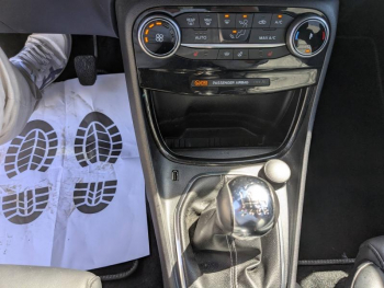 Photo 15 du bon plan FORD Puma 1.0 Flexifuel 125ch S&S mHEV  ST-Line Vignale occasion à 20390 €