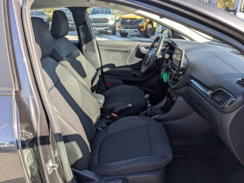 Photo 16 du bon plan FORD Puma 1.0 EcoBoost 125ch mHEV Titanium Business 6cv occasion à 16490 €