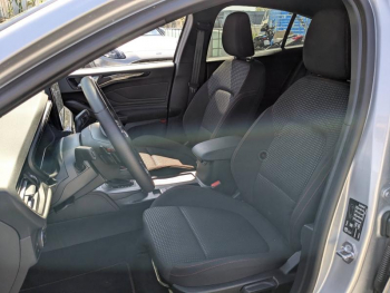 Photo 16 du bon plan FORD Focus 1.0 Flexifuel mHEV 125ch ST-Line X Powershift occasion à 27401 €