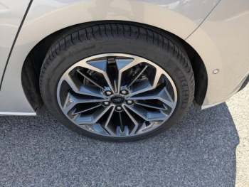 Photo 24 du bon plan FORD Focus 1.0 Flexifuel mHEV 125ch ST-Line X Powershift occasion à 27401 €