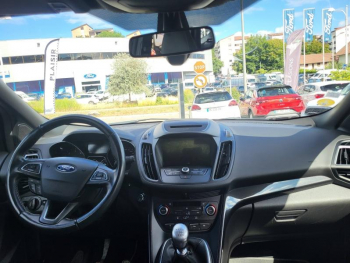 Photo 3 du bon plan FORD Kuga 1.5 TDCi 120ch  ST-Line Black & Silver 4x2 occasion à 15990 €