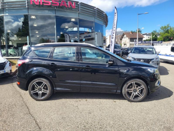 Photo 11 du bon plan FORD Kuga 1.5 TDCi 120ch  ST-Line Black & Silver 4x2 occasion à 15990 €