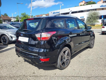 Photo 16 du bon plan FORD Kuga 1.5 TDCi 120ch  ST-Line Black & Silver 4x2 occasion à 15990 €
