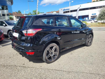 Photo 17 du bon plan FORD Kuga 1.5 TDCi 120ch  ST-Line Black & Silver 4x2 occasion à 15990 €