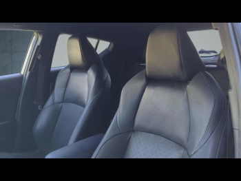 Photo 9 du bon plan TOYOTA C-HR 122h Graphic 2WD E-CVT occasion à 18900 €