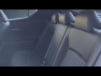 Photo 10 du bon plan TOYOTA C-HR 122h Graphic 2WD E-CVT occasion à 18900 €