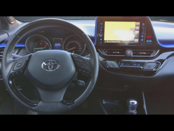 Photo 12 du bon plan TOYOTA C-HR 122h Graphic 2WD E-CVT occasion à 18900 €