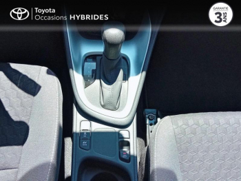 Photo 21 du bon plan TOYOTA Yaris 116h Design 5p MY22 occasion à 20990 €