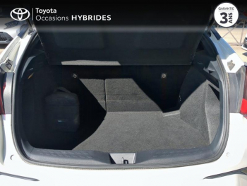 Photo 10 du bon plan TOYOTA C-HR 122h Graphic 2WD E-CVT MY20 occasion à 21490 €