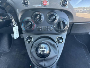 Photo 14 du bon plan FIAT 500 1.2 8v 69ch Lounge occasion à 9990 €