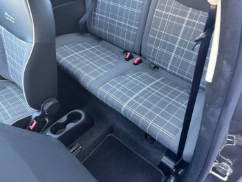 Photo 17 du bon plan FIAT 500 1.2 8v 69ch Lounge occasion à 9990 €