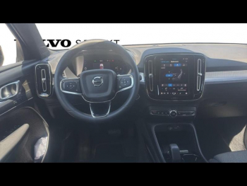 Photo 4 du bon plan VOLVO XC40 B3 163ch Plus DCT 7 occasion à 34990 €